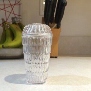 Salt Shaker / Container - Textured Clear plastic Salt Shaker